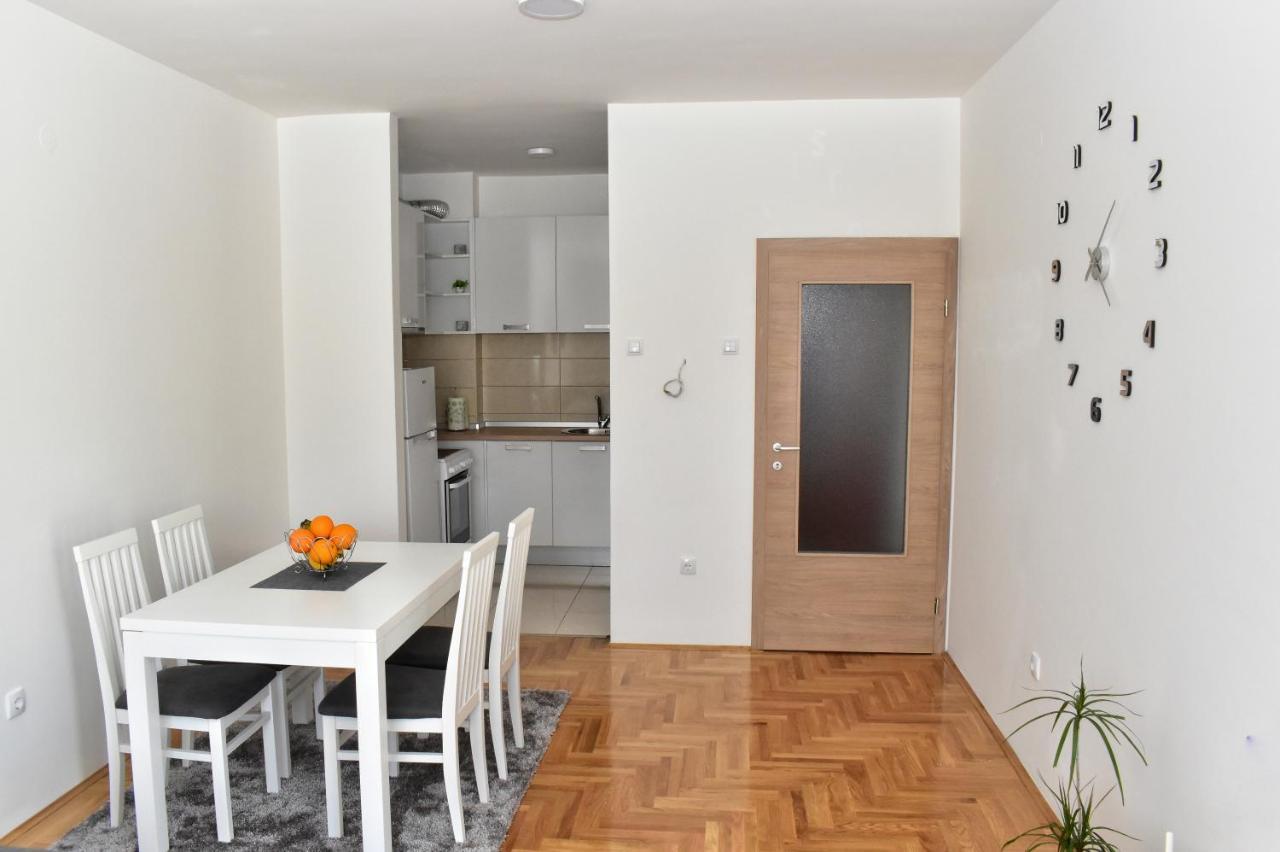 Apartman Dajana Требине Екстериор снимка